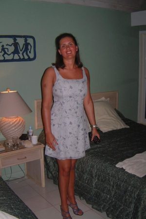 Femme ronde et pétillante cherche compagnie à Dijon Caroline - plan-sexe