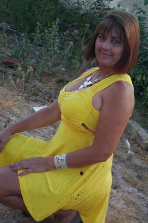 Un besoin urgent de sortir de ma routine 🔥 Karima - rencontre-Cougar-Brest