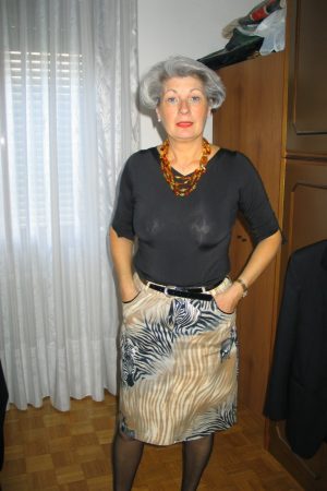 Et si on testait un plan cul sans prise de tête à Cherbourg ? Denise - rencontre-Cougar-Cherbourg-en-Cotentin