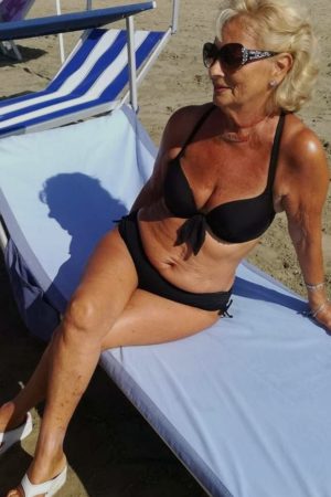 Cherche Compagnon Pour Aventure Discrète à Troyes Simone - rencontre