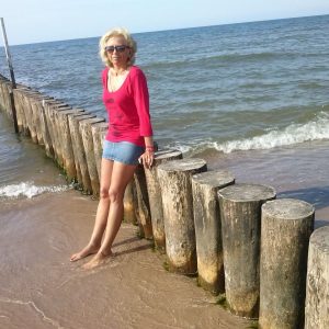 Un dimanche à Toulon, j’ai envie de nager nue Karine - rencontre-Naturiste-Toulon