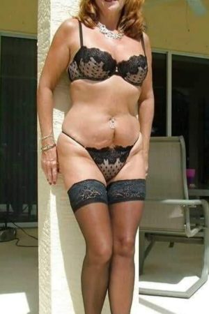 Belle cougar black en chaleur à Saint-Étienne Élisabeth - rencontre-cougar-creteil-RKU6