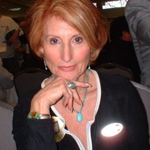 Claudia - rencontre-cougar-nantes-Pp2q