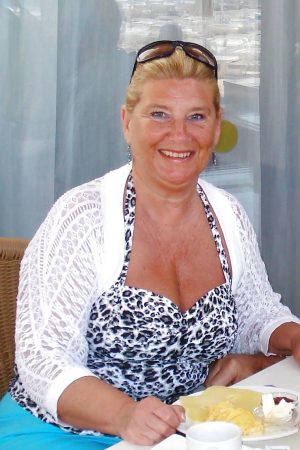 Chaleurs à Marseille : en vie ! Bernadette - rencontre-cougar-saint-quentin-RKyC