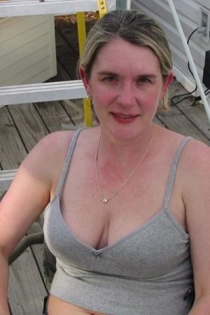 T’as quoi à m’offrir ce soir, concrètement ? Annick - rencontre-Cougar-Villejuif