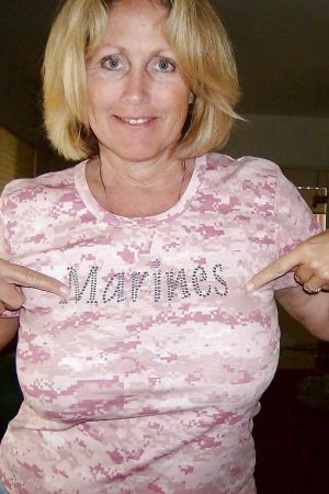 Elle a laissé son mari à Saintes ce soir-là Gwladys - rencontre-Dominatrice-Saintes