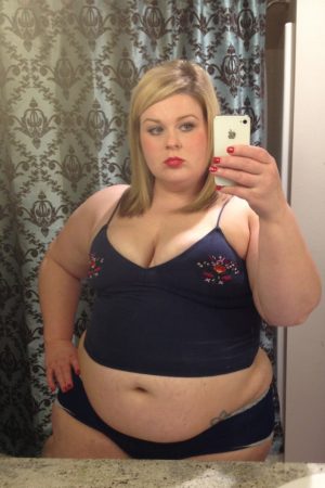 J’ai 52 ans et l’envie de me faire défoncer la chatte ce week-end Karine - rencontre-Ronde-Colmar