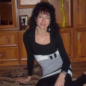 Envie de me soumettre à un partenaire dominateur Fatima - rencontre-Cougar-Cannes