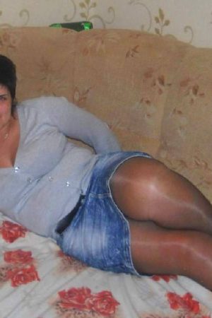 Saint-Maur, c’est chaud 🔥 Camille - rencontre-MILF-Saint-Maur-des-Fossés