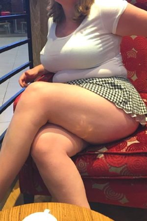 Pas de plan cul, juste du partage Faustine - rencontre-Naturiste-Cannes