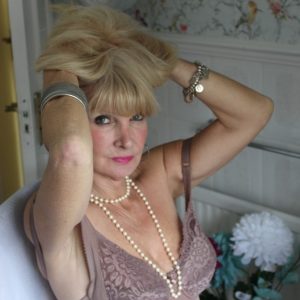Anouk - rencontre-Cougar-Vannes