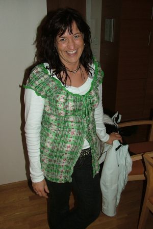 Nu(e) à Fréjus Louise - rencontre-Naturiste-Fréjus