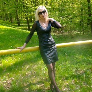 Pour un été torride, recherche mecardEOuf, attention c’est chaud! Séverine - rencontre-Cougar-Charleville-Mézières