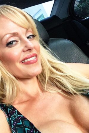 Une meuf naturiste à la recherche de complicité Elodie - rencontre-Naturiste-Albi