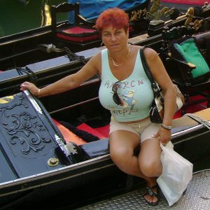 Le temps passe, vivons pleinement Clara - rencontre-Naturiste-Grasse