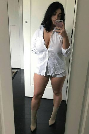Rituel d’été bien chaud Nadia - rencontre-Cougar-Strasbourg