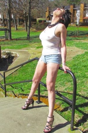 Laurence - rencontre-Cougar-Annemasse