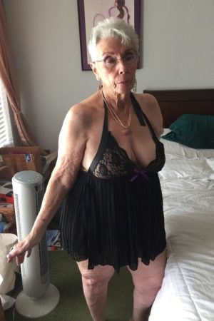 Dominique 62 ans cherche un gars qui sait ce qu’il veut Dominique - rencontre-Cougar-Draguignan