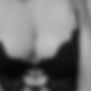 Besoin urgent Évelyne - rencontre-Cougar-Franconville