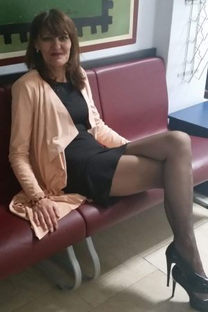 Elise - rencontre-Cougar-Poissy
