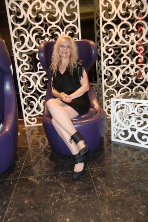 Laurence - rencontre-Cougar-Marseille