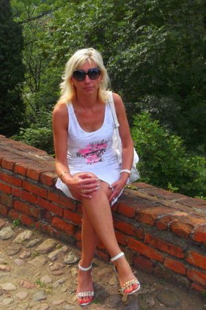 Ce soir c’est décidé, j’en peux plus d’attendre Stéphanie - rencontre-Cougar-Vigneux-sur-Seine