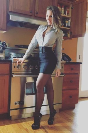 Laëtitia - rencontre-MILF-Creil